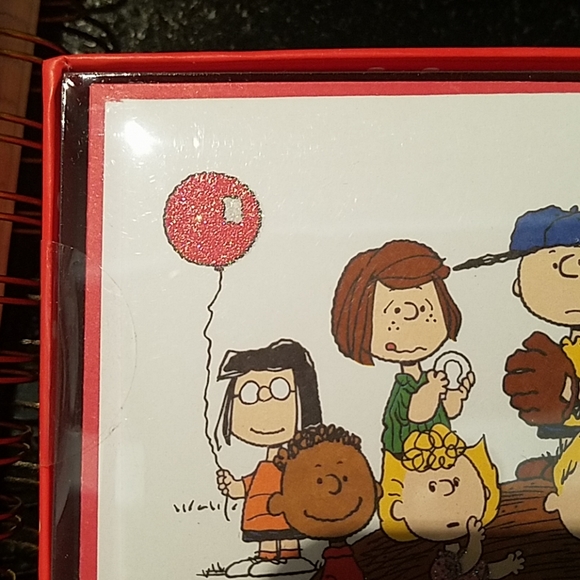 3 pieces of Peanuts - Picture 7 of 8